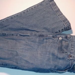 levis 524 flare superlow